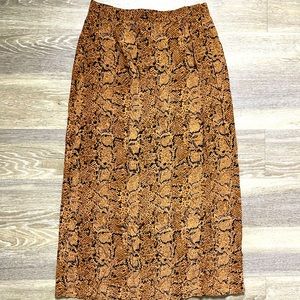 Snake print skirt 100% silk